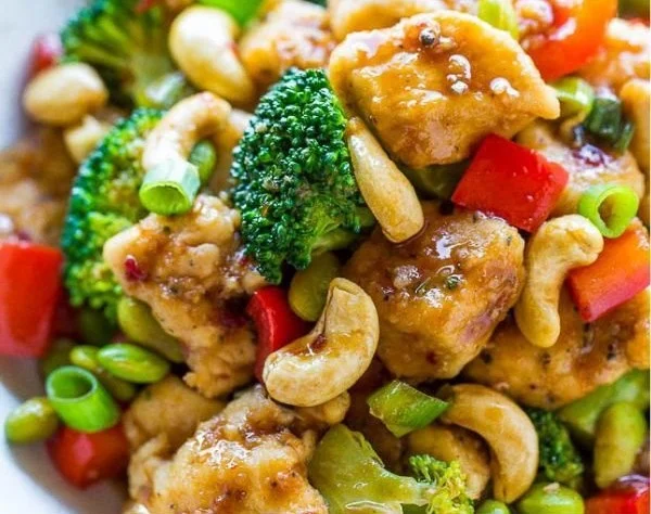 Chinese Cashew Chicken Stir Fry