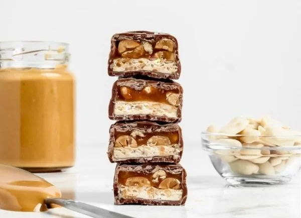Healthy vegan protein-packed Snickers bar recipe for nutritious snacking