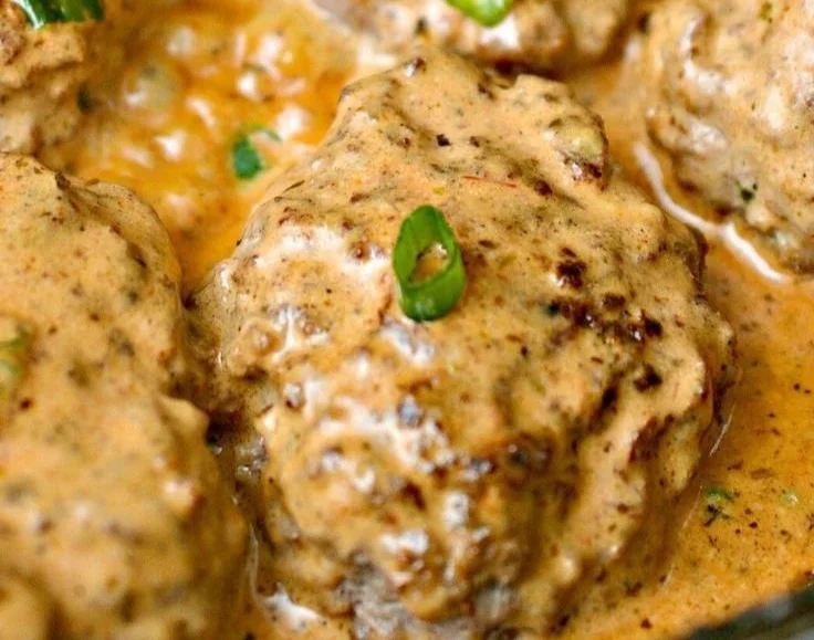 Keto Feta Burgers with Tomato Cream Sauce