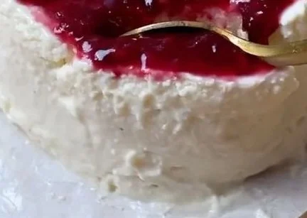 5-Minute Healthy Cheesecake